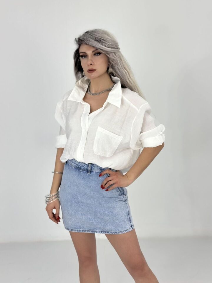 Beyaz İpeksi Oversize Gömlek