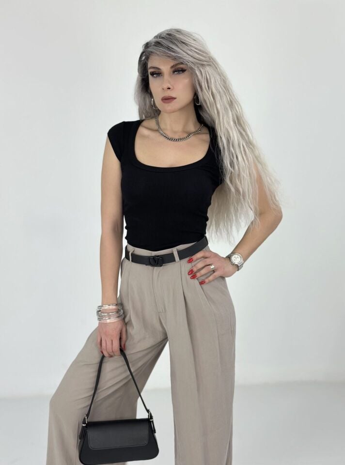 Siyah Kaşkorse U Yaka Body