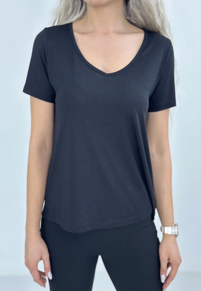 Siyah V Yaka Dökümlü Penye Tshirt