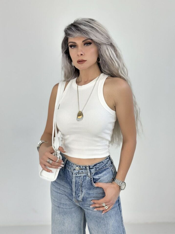 Beyaz Halter Yaka Atlet