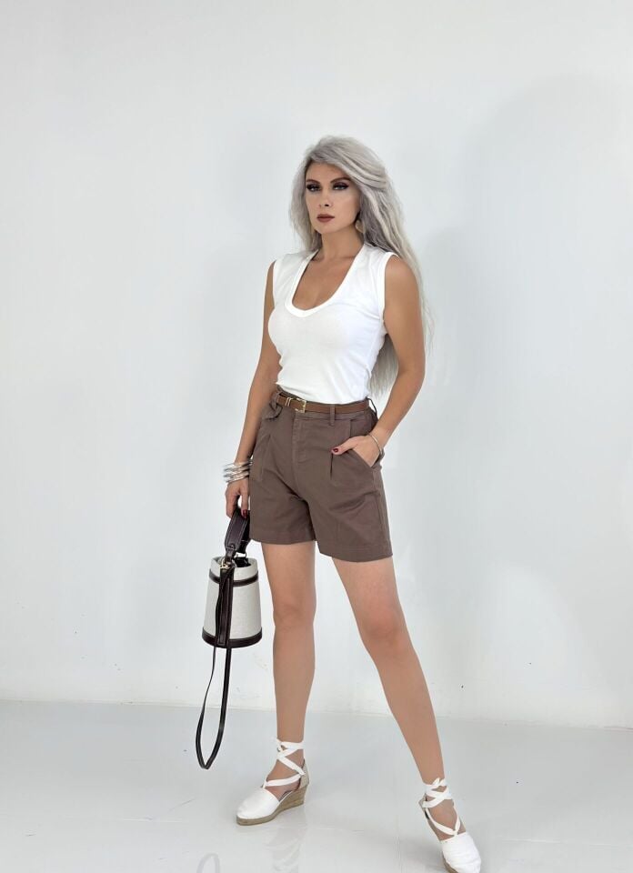 Kahverengi Kemerli Şehir Boy Şort