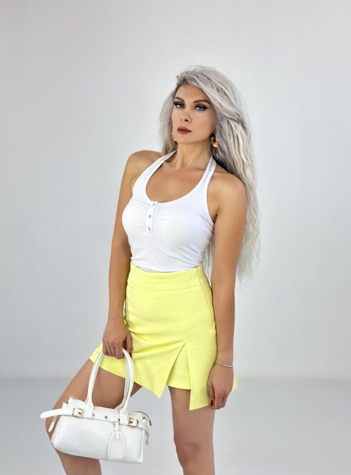 Beyaz Boyundan Bağlamalı Atlet