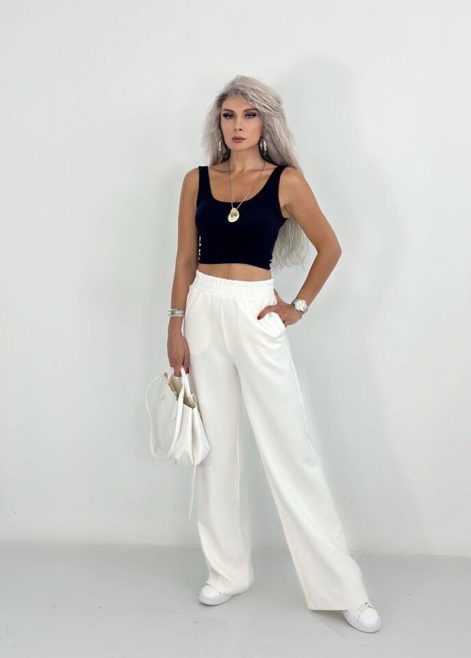 Beyaz Oysh Kumaş Bol Eşofman Altı