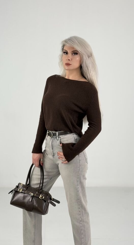 Kahverengi Yumoş İnce Triko Bluz