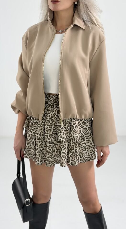 Bej Fermuarlı Bomber Ceket