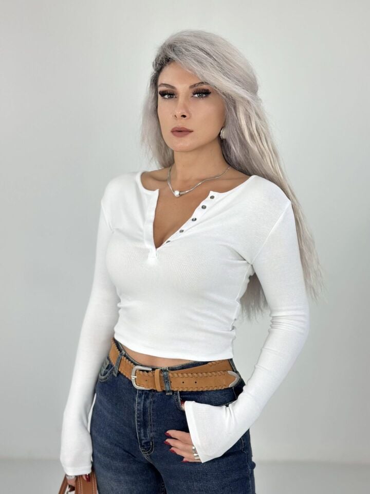 Beyaz Önden Çıtçıtlı Uzun Kol Body