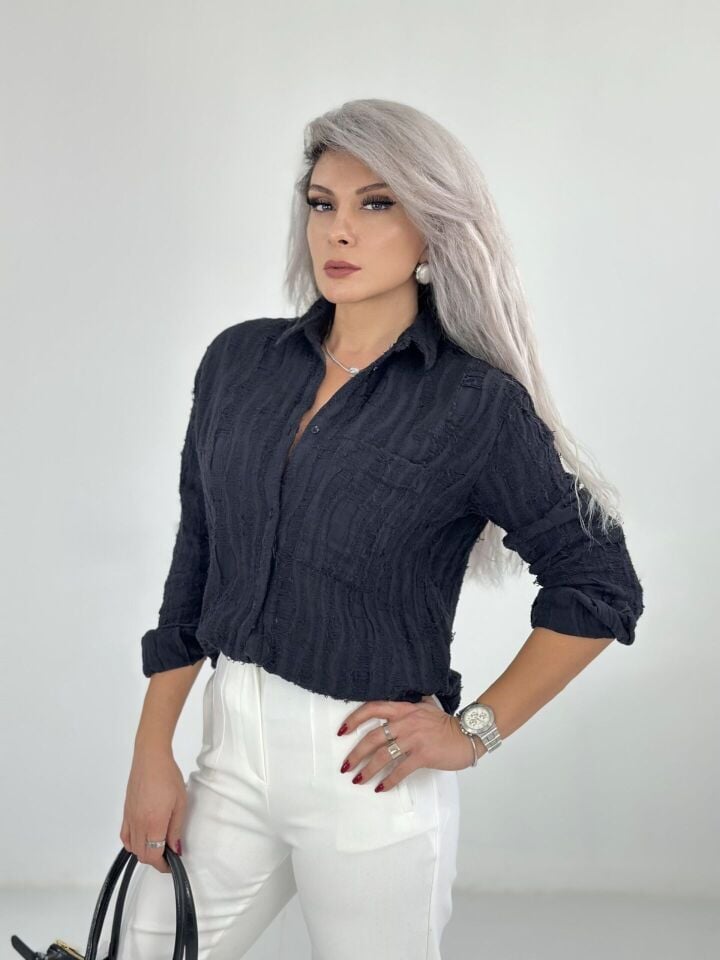 Siyah Tiftik Detay Kumaş Gömlek
