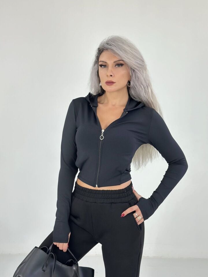 Siyah Parmak Geçmeli Fermuarlı Sweat