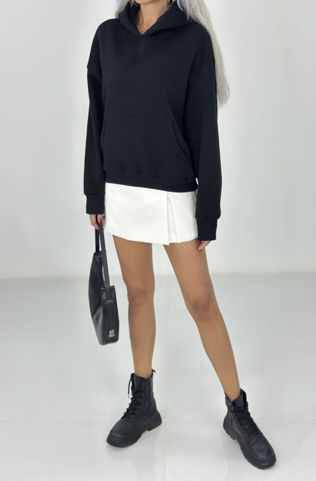 Siyah Şardonlu Cepli Sweatshirt