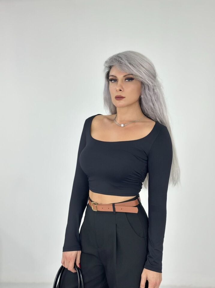 Siyah Geniş Yaka Uzun Kol Body