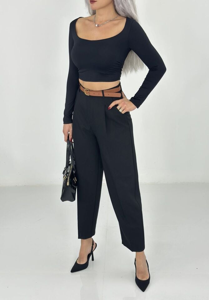 Siyah Kemerli Havuç Pantolon