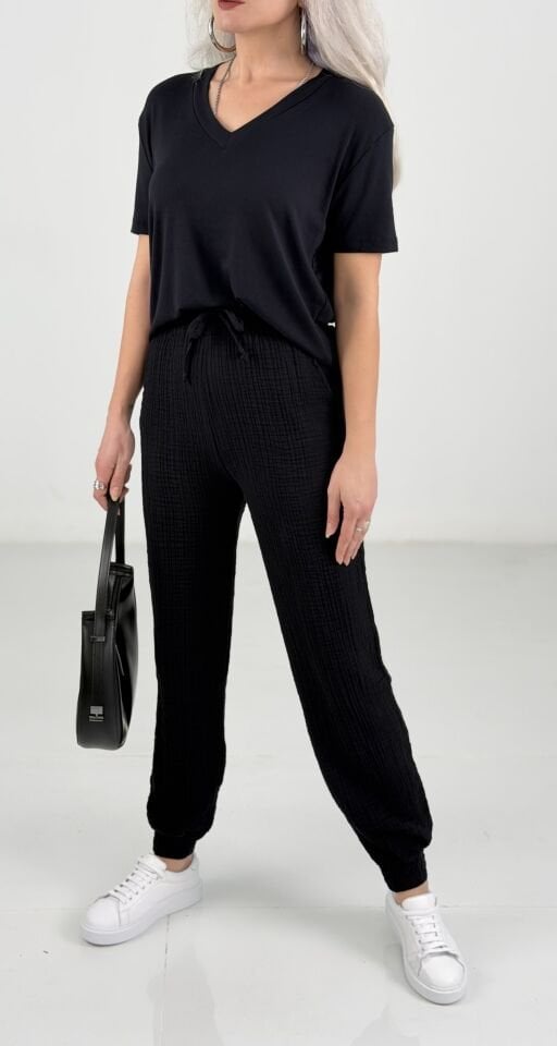 Siyah Müslin Kumaş Relax Pantolon