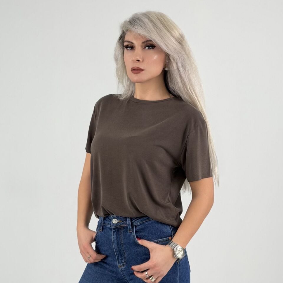 Kahve Bisiklet Yaka Modal Kumaş Tshirt