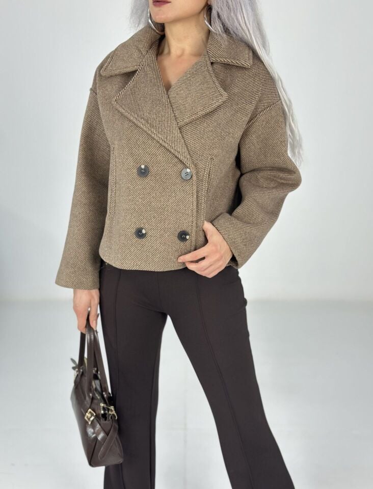 Camel Düğmeli Yumuşak Kaşe Ceket Mont