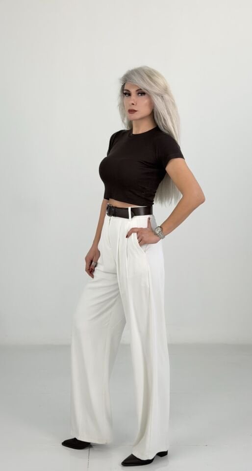 Kahve Bisiklet Yaka Likralı Crop Basic Tshirt