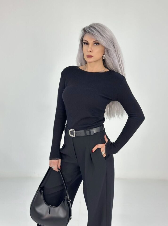 Siyah Dantel Detay Triko Body