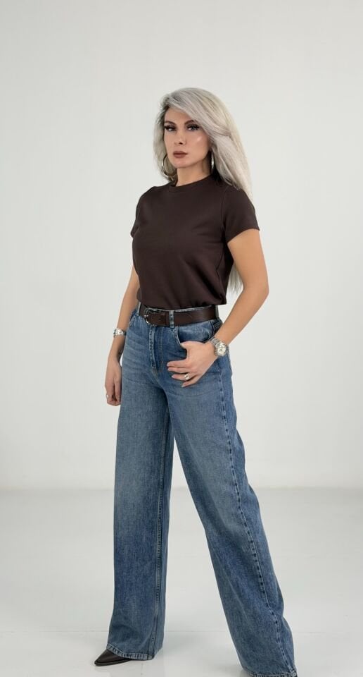 Kahverengi Bisiklet Yaka Pamuklu Penye Tshirt