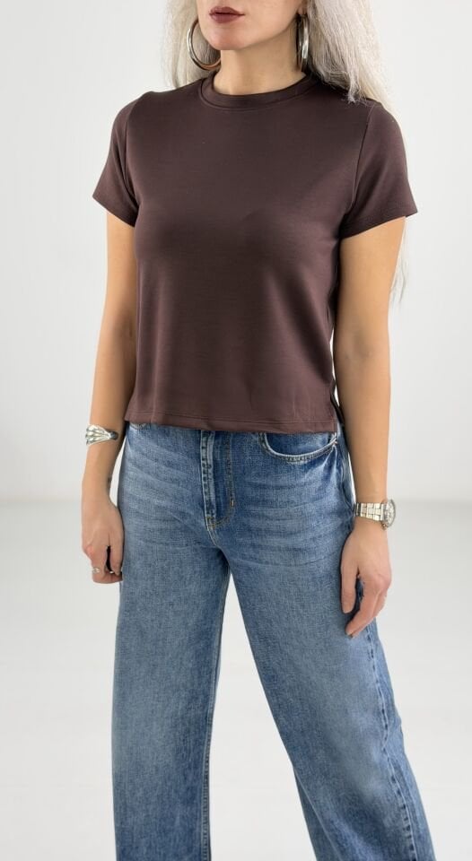 Kahverengi Bisiklet Yaka Pamuklu Penye Tshirt