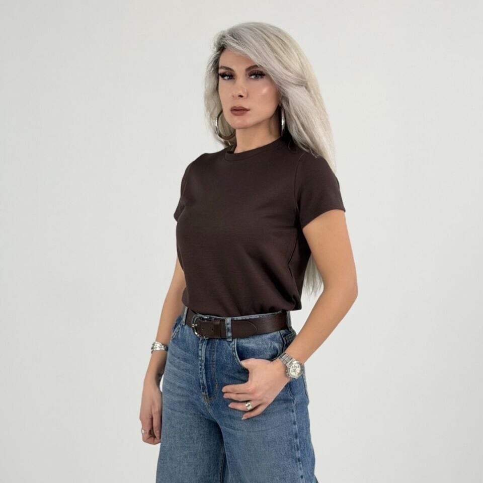 Kahverengi Bisiklet Yaka Pamuklu Penye Tshirt