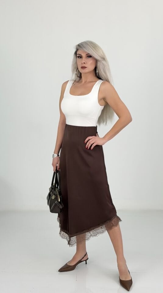 Kahverengi Dantel Detay Saten Midi Etek