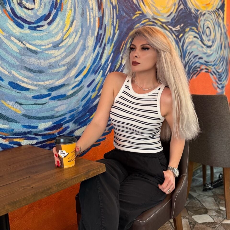 Siyah Beyaz Çizgili Fit Atlet