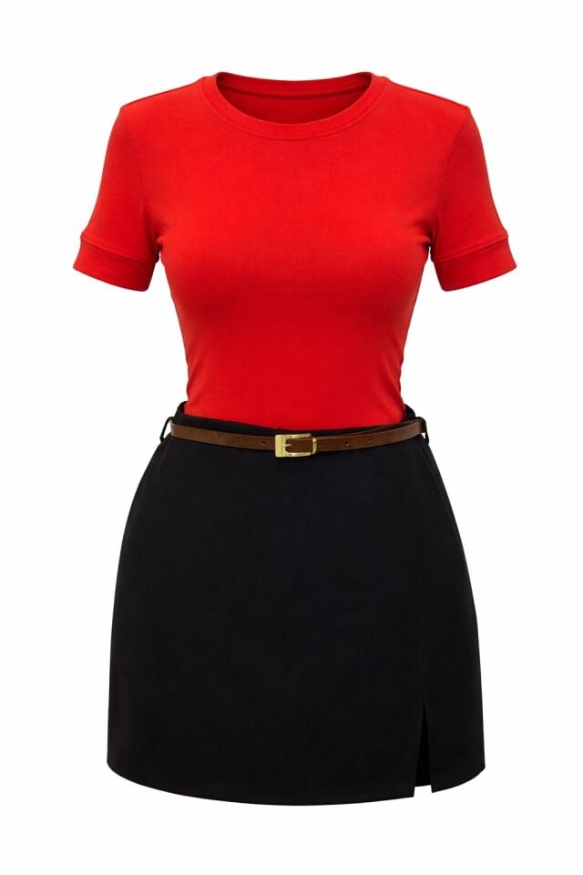 Kırmızı Kısa Kollu Fit Basic Thisrt