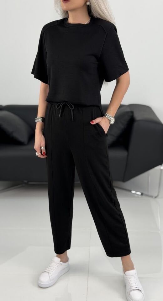 Siyah Yüksek Bel Yumoş Eşofman Pantolon