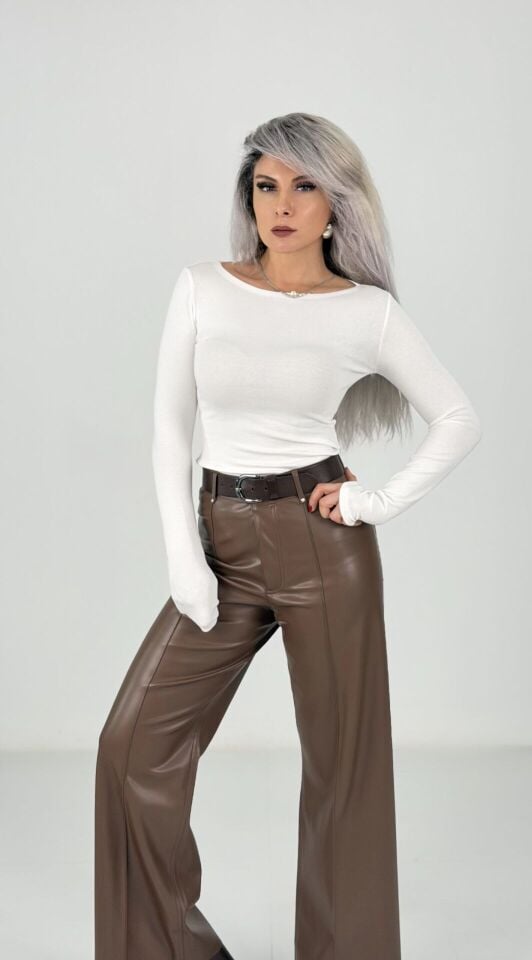 Krem Kayık Yaka Body