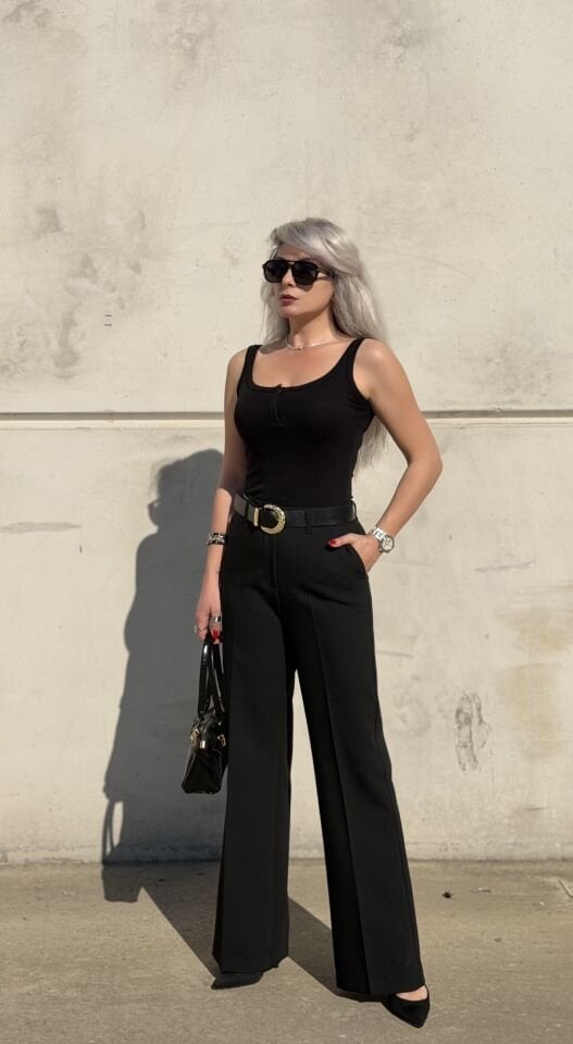 Siyah Yüksek Bel Kemerli Bol Kumaş Pantolon