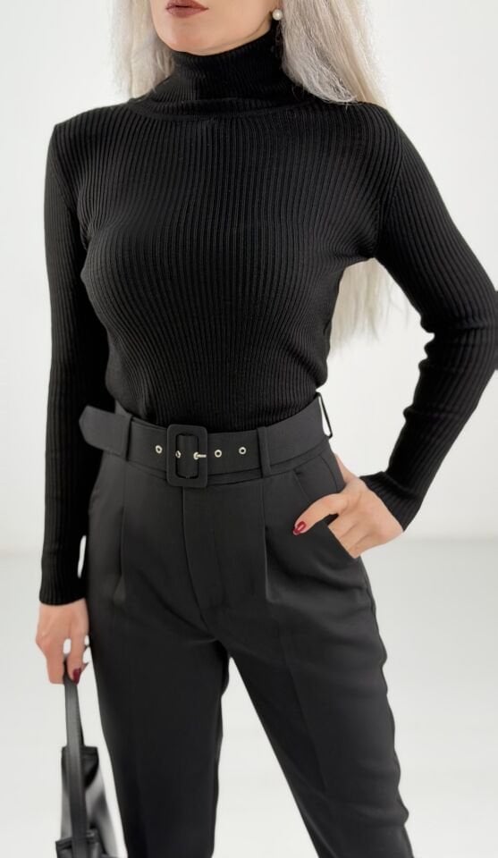 Fitilli Balıkçı Yaka Siyah Triko Bluz