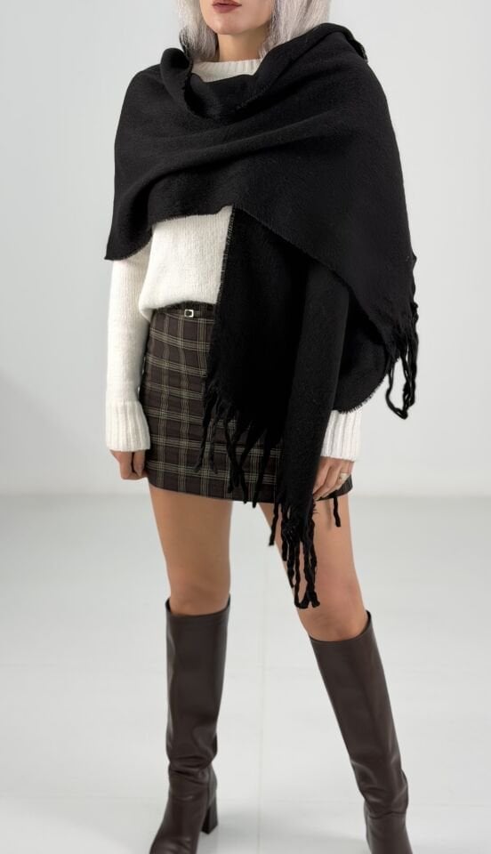 Siyah Püsküllü Kalın Dokulu Kışlık Yumoş Şal