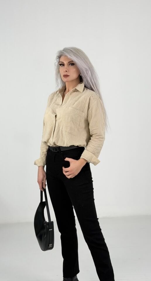 Bej Jakarlı Desenli Tek Cep Kadın Gömlek